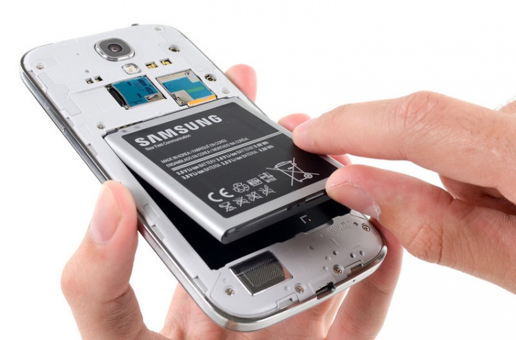 ސެމްސަންގަށް ކޮންމެހެން ބަލަންޖެހޭ: ސައުތު ކޮރެއާ