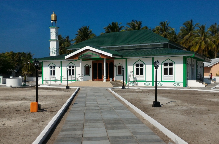 މިއަދުގެ ހުތުބާ ކިޔަން މާމެންދޫ އިމާމު ދެކޮޅު ހަދައިފި