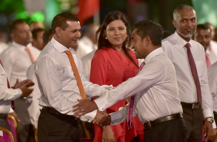 ކެންޑިޑޭޓުންނަށް ޚަރަދު ކުރެވޭ މިންވަރު ބޮޑު ކުރަނީ