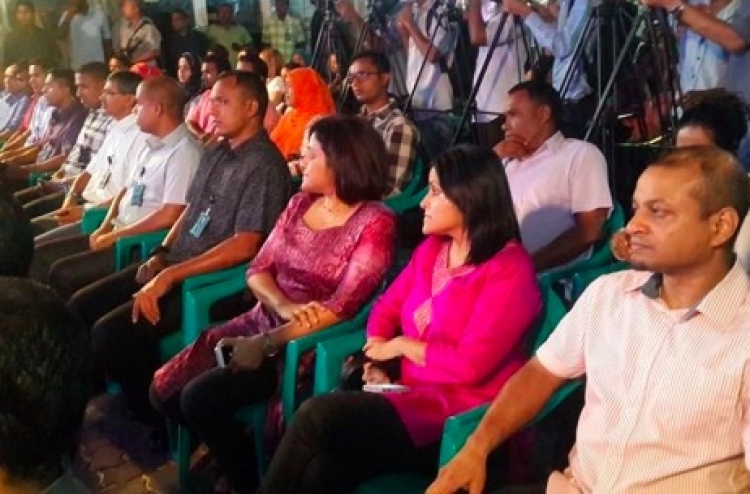 ދެ މިލިއަން ހޯދަން މައުމޫންގެ ބޭފުޅުންނަށް ދައުވާކޮށްފި