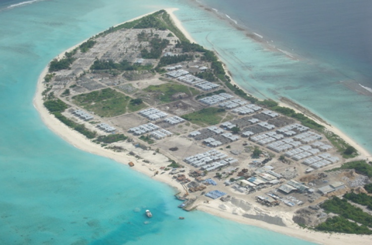 ދުވާފަރުގައި ވެސް މީހެއްގެ ގަޔަށް ވަޅި ހަރައިފި