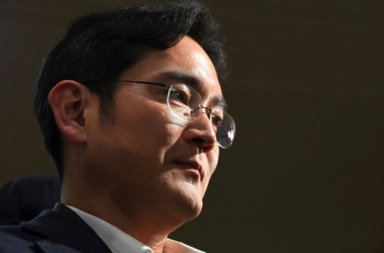 ސެމްސަންގެ ވައިސް ޗެއާމަންއާ ދެކޮޅަށް ރިޝްވަތުގެ ދައުވާ