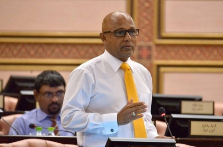 ފާޑު ކިޔުންތަކަށް މެމްބަރު ނާޝިދު ރައްދު ދެއްވައިފި