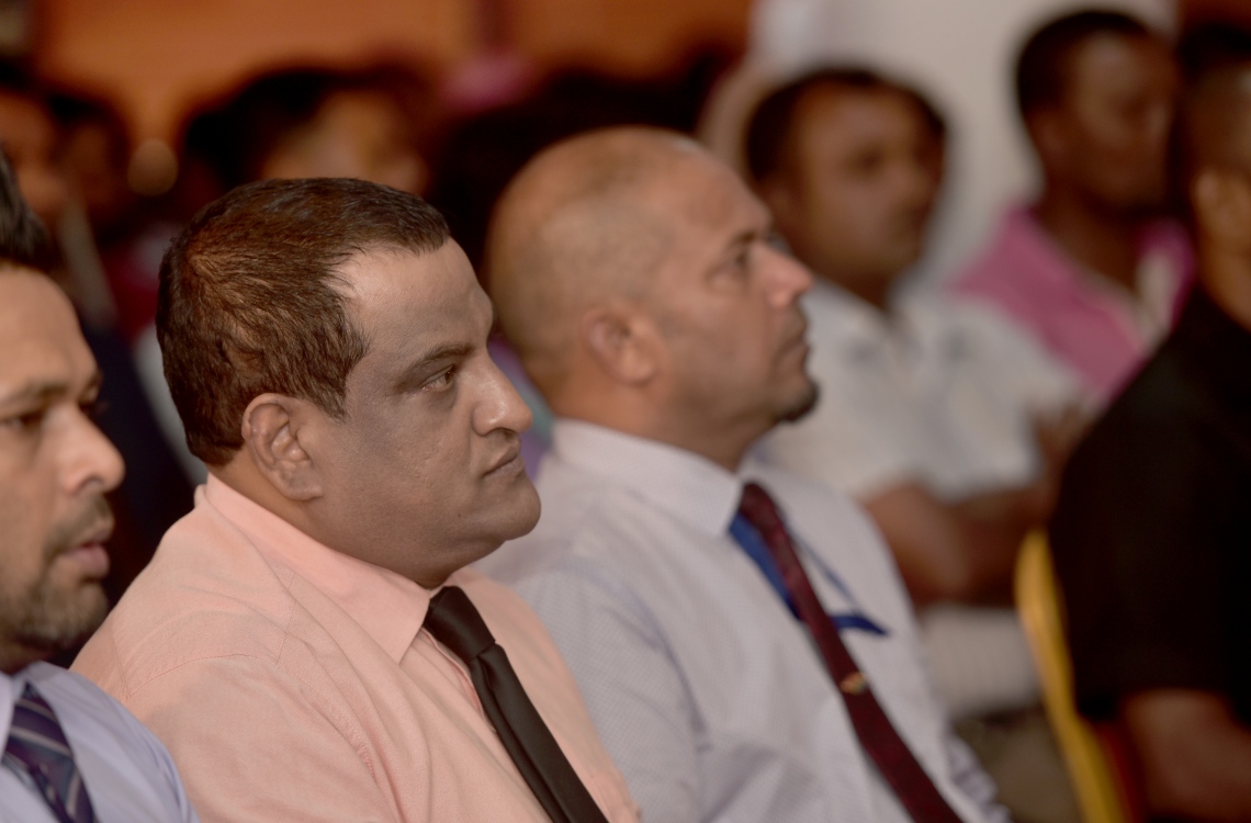 މާލެ: މާޗް 1، 2017- ގއ. އަތޮޅުން ޕީޕީއެމާ އަލަށް ގުޅުނު މީހުންގެ ފޯމުތައް އެ ޕާޓީއާ ހަވާލުކުރުމަށް ބޭއްވި ރަސްމިއްޔާތުގެ ތެރެއިން---ފޮޓޯ: ހުސެއިން ވަހީދު/މިހާރު