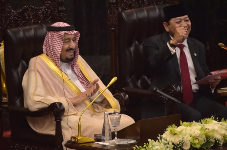 ޓެރަރިޒަމާ ދެކޮޅަށް ހަނގުރާމަކުރަން ސަލްމާން ގޮވާލައިފި