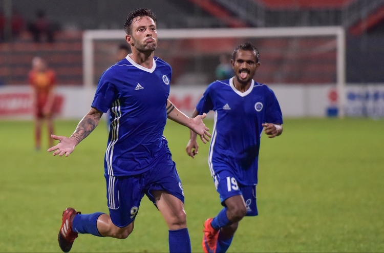 ގަލާޑޯގެ ދެ ލަނޑާ އެކު ނިއު އިން ވިކްޓަރީ ބަލިކޮށްފި