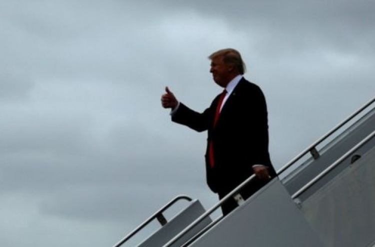 އޮބާމާ ބާރުގެ ބޭނުން ނަހަމަގޮތުގައި ހިފި މައްސަލަ ބަލަނީ