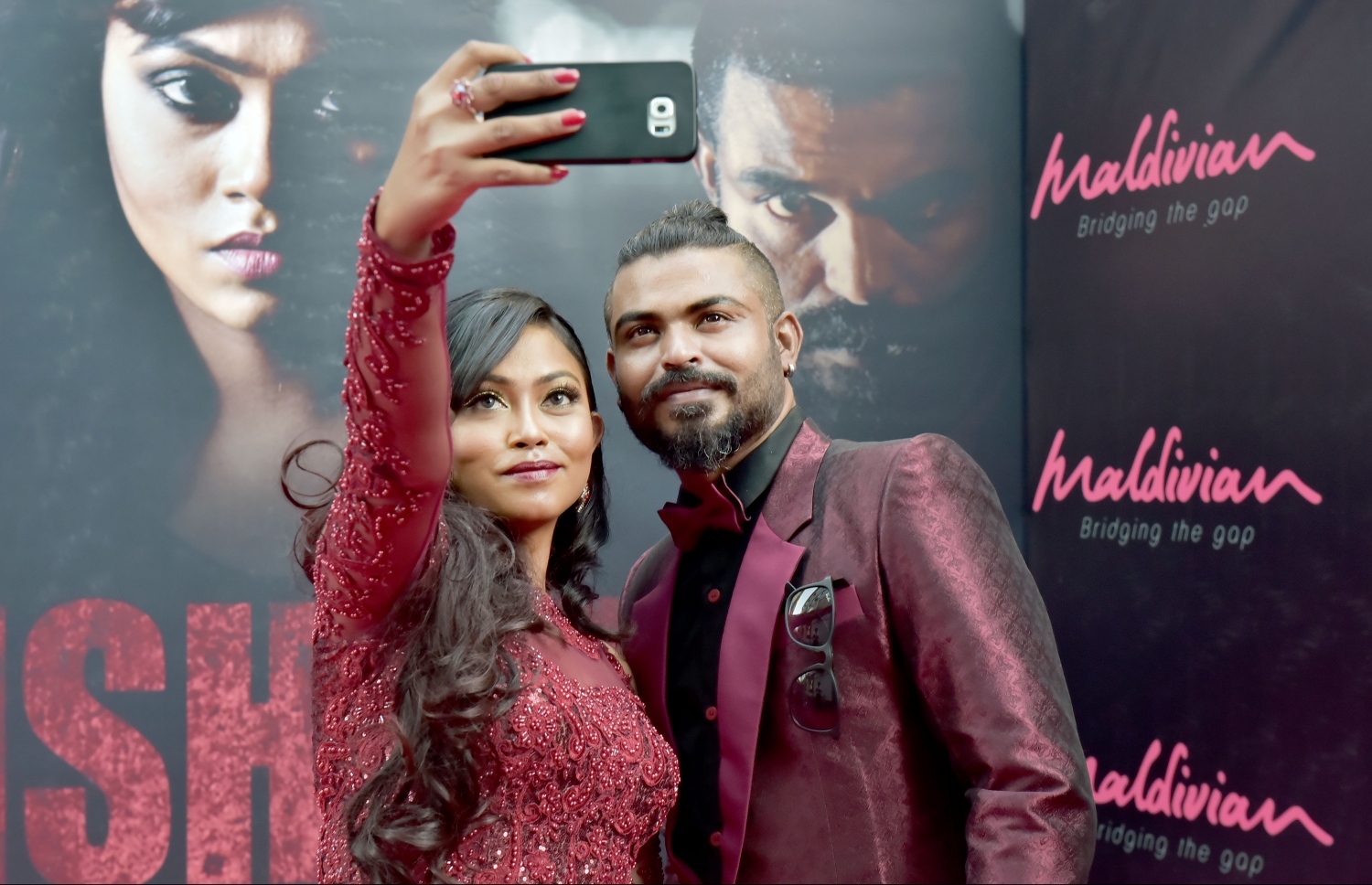 "ވިޝްކާ" ގެ ޑައިރެކްޓަރު/ބަތަލު ރަވީ އާއި ބަތަލާ/ޕްރޮޑިއުސަރު ރިޝްމީ.