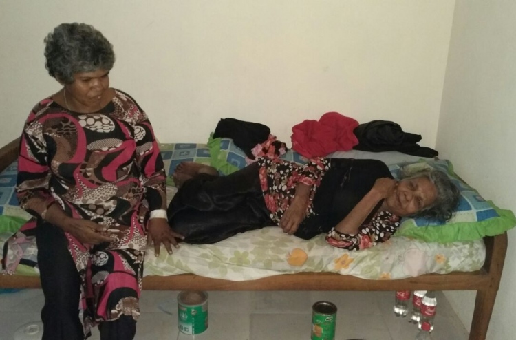 80 އަހަރުގެ މަޔަކާ ދަރިއަކާ ދެމެދު ނަމޫނާ ލޯތްބެއް