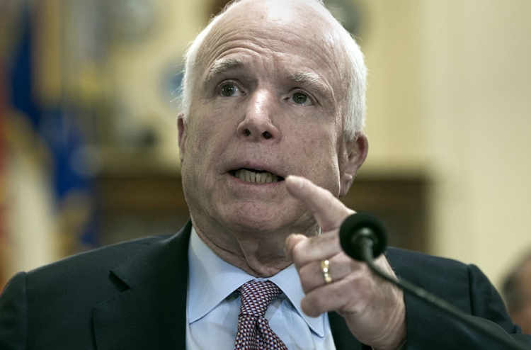 ޓްރަމްޕުގެ ތުހުމަތު ސާބިތުކޮށްދޭން މެކްކޭން ގޮވާލައިފި