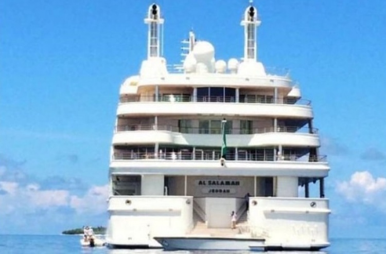 ސައުދީ ރަސްގެފާނުގެ ހާއްސަ ޔޮޓްކޮޅު ރާއްޖެެއަށް