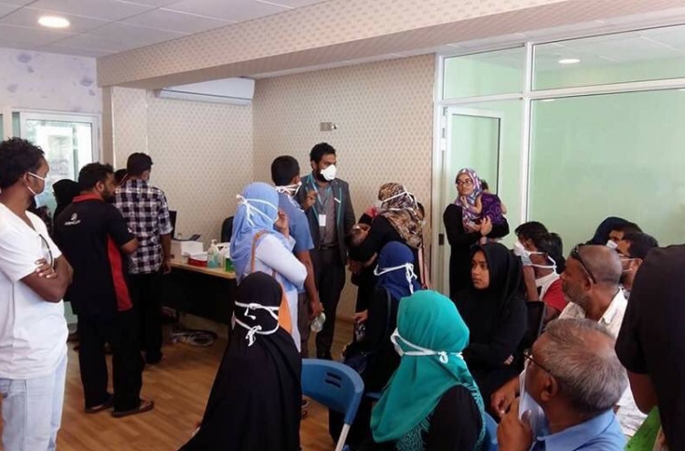 ހަތަރު ދުވަސް ތެރޭގައި 1000 މީހުން ފަރުވާ ހޯދައިފި