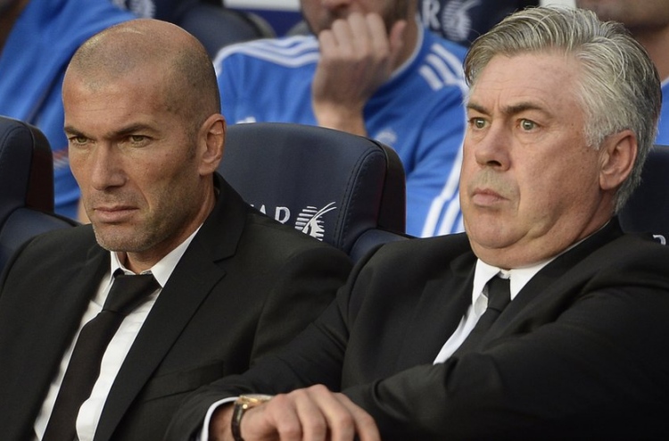 މިއީ ޓީޗަރާއި ދަރިވަރުގެ ކުރިމަތިލުމެއް: ޒިދާން