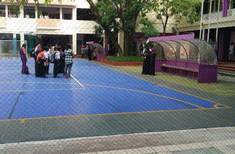 ސްކޫލު ހުޅުވައިފި، އެކަމަކު ދަރިވަރުން ނެތް!