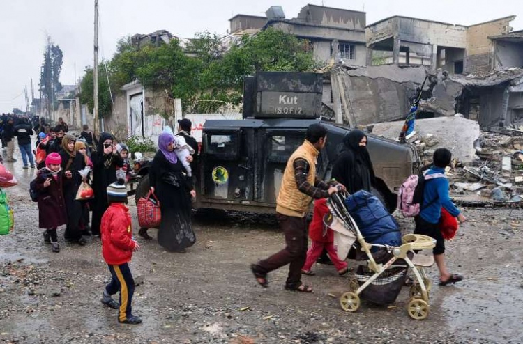 ހުޅަނގު މޫސަލްގެ 200،000 މީހުން ގެދޮރު ނެތިފައި