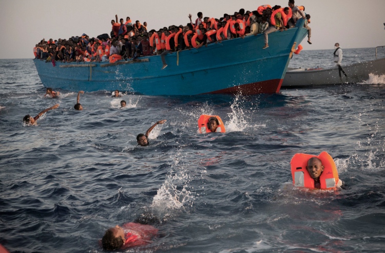 ލީބިޔާ އިން ހިޖުރަކުރި 1200 މީހަކު ސަލާމަތް ކޮށްފި