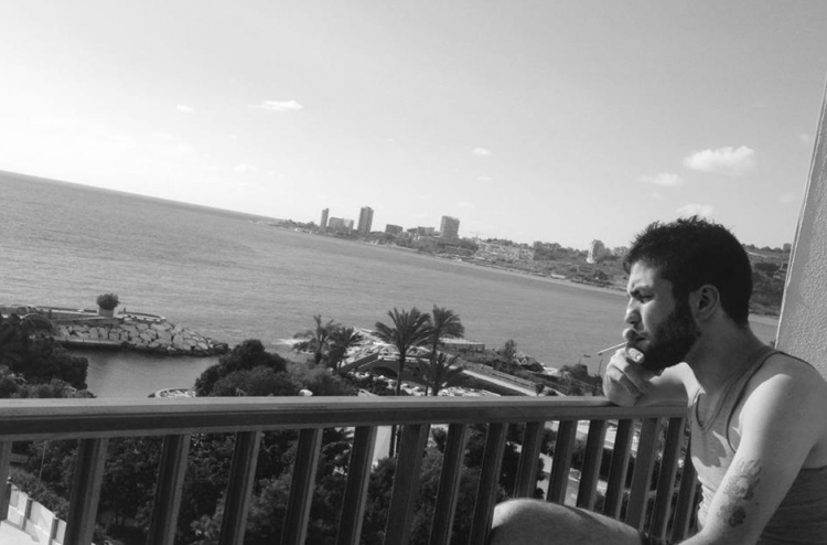 ލުބްނާންގެ ފޭސްބުކް އެކްޓިވިސްޓް ދޫކޮށްލަން ގޮވާލައިފި