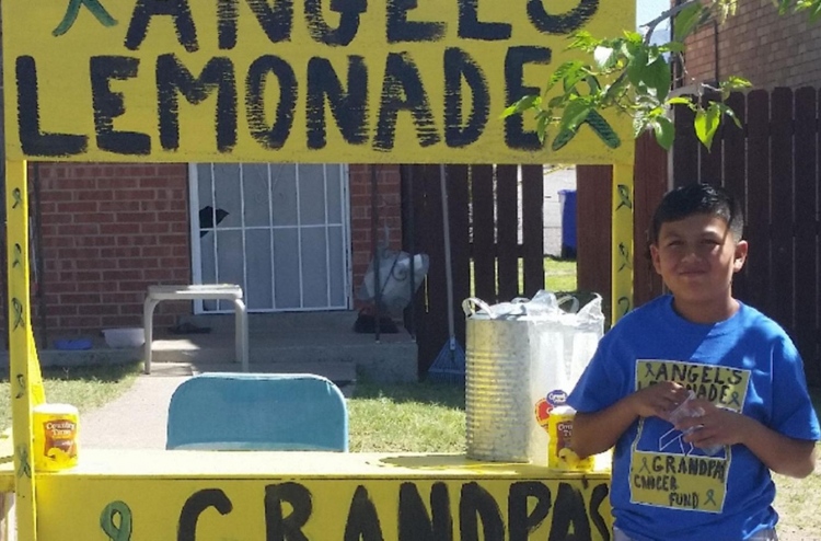 ކާފައަށް އެހީވާން ޖޫސް ވިއްކައިގެން 4000 ޑޮލަރު