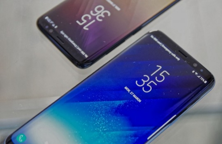 ސެމްސަންގުން ފަސް މިލިއަން އެސް8 ވިއްކައިފި