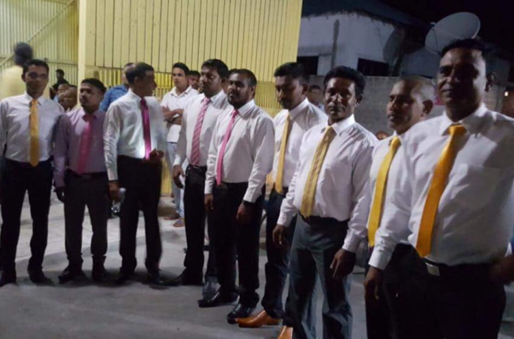 ވިލިނގިލީ ކައުންސިލްގެ މެމްބަރުން އިދިކޮޅު އިއްތިހާދަށް