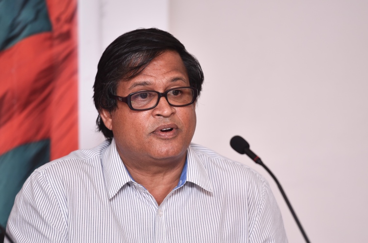 ވިލާގެ ވަކީލު ޝަފީގު ޕޮލިހަށް ހާޒިރުވާން އަންގައިފި