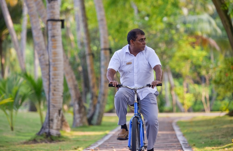 "އެންމެ މީހަކާ ހެދި ޓޫރިޒަމް ދާއިރާއަށް ފާޑު ނުކިޔާ"