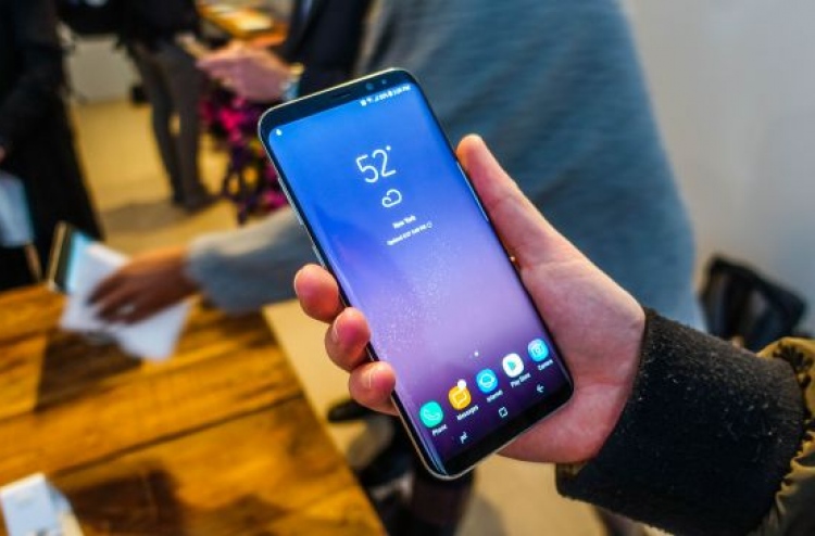 އެސް8 ޕްލަސް އަދި އެސް8: ތަފާތުތަކަކީ ކޮބާ؟