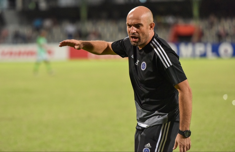 މާޔޫސްކަމުން އަރައިގަންނަން ބޭނުންވަނީ މޮޅެއް: ޓަވަރޭޒް