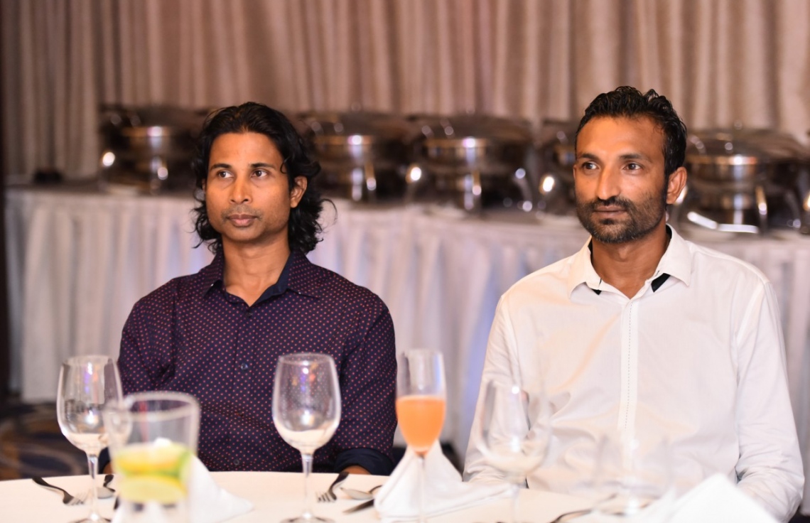 ކުޅިވަރަށް ހާއްސަކޮށްގެން "މިހާރު އެވޯޑްސް" ތައާރަފްކުރުމަށް ހޮޓެލް ޖެންގައި ބޭއްވި ހަފުލާ. މުޅިން އަލަށް ފަށާ މި އެވޯޑްގައި ކުޅިވަރުގެ އެކި ދާއިރާތަކުން 24 އެވޯޑެއް ދޭއިރު މިއީ ރާއްޖޭގައި އެންމެ ފުޅާ ދާއިރާއެއްގައި ދޭ ކުޅިވަރު އެވޯޑަށް ވާނެ. -- ފޮޓޯ: ނިޝާން އަލީ / މިހާރު