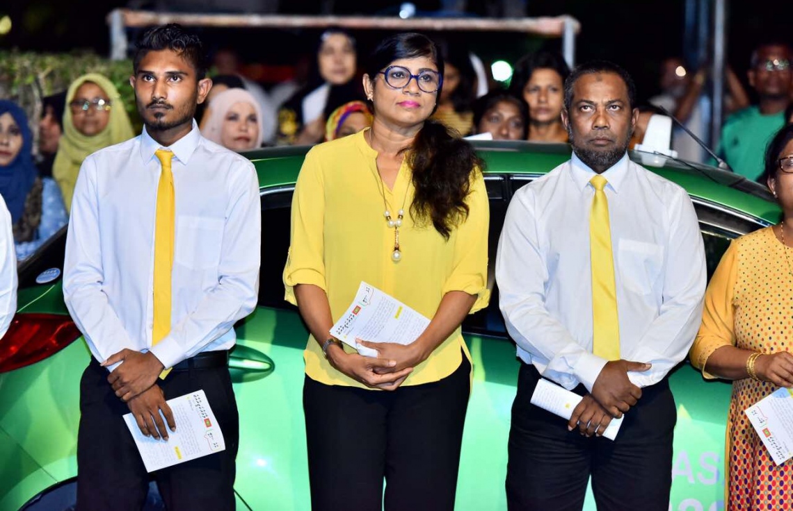 މާލެ: މޭ 4، 2017- ލޯކަލް ކައުންސިލްތަކުގެ އިންތިޚާބުގެ ކެމްޕެއިނާ ގުޅިގެން އިދިކޮޅު އެމްޑީޕީން މާލޭގައި ބޭއްވި ފަހު ޖަލްސާގެ ތެރެއިން.---މިހާރު ފޮޓޯ: ނިޝާން އަލީ