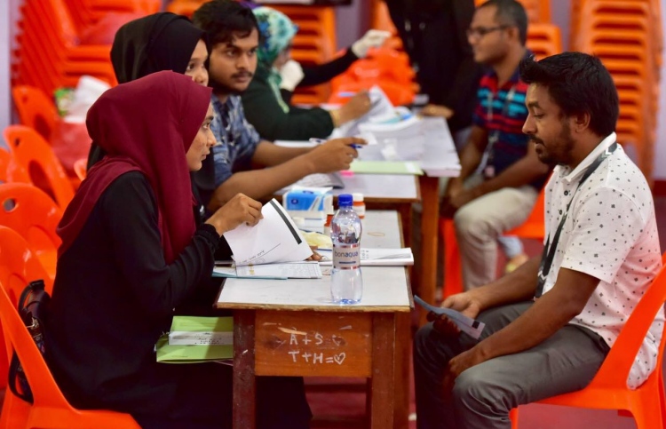 ކުރިމަތި ނުލިޔަސް އޮފިޝަލުންނަށް! މެޖޯރިޓީ ޕީޕީއެމް؟!