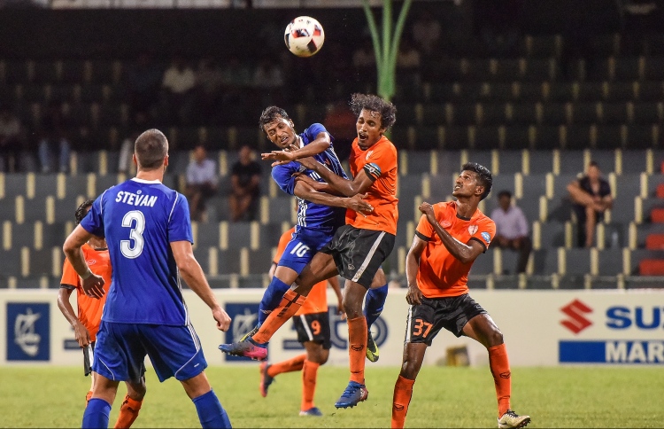 ނިއު ބަލިކޮށް އީގަލްސް މުހިއްމު ތިން ޕޮއިންޓް ހޯދައިފި