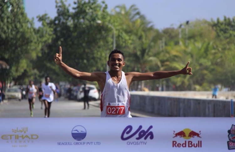 ހާފް މެރެތަން ރެކޯޑް ޝިފާޒް މުގުރާލައިފި