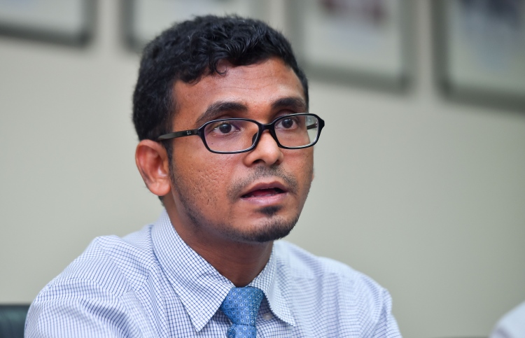 ކުންފުނިތައް ހިންގީ ދޯދިޔާކޮށް، ދަރަނި 98 ބިލިއަނަށް