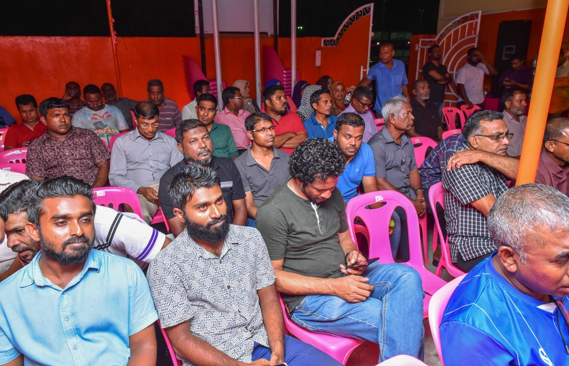 މާލެ، މޭ 16، 2017- ޕީޕީއެމް ކޯލިޝަނުން އެމްޑީއޭގެ ޖަގަހައިގައި ބޭއްވި ޖަލްސާގެ ތެރެއިން.---މިހާރު ފޮޓޯ: ހުސެއިން ވަހީދު