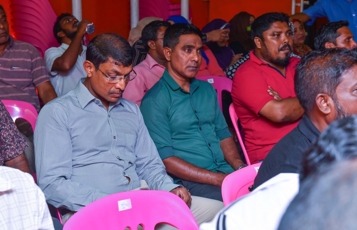 މާލެ، މޭ 16، 2017- ޕީޕީއެމްގެ ކޯލިޝަނުން އެމްޑީއޭގެ ޖަގަހައިގައި ބޭއްވި ޖަލްސާގެ ތެރެއިން.---މިހާރު ފޮޓޯ: ހުސެއިން ވަހީދު