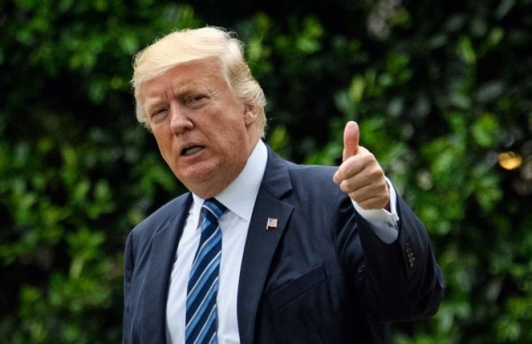 އިސްލާމީ އުސޫލްތަކާ ބެހޭ ތަގުރީރެއް ޓްރަމްޕް ދެއްވަނީ