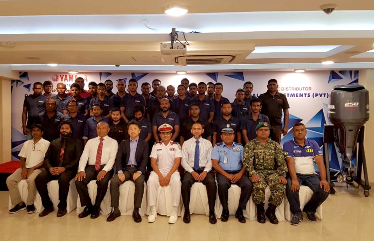 ނެވިން ތަމްރީން ކުރުމުގެ ޕްރޮގްރާމެއް ހިންގައިފި