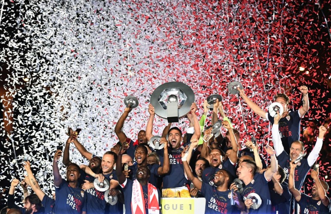 17 އަހަރަށް ފަހު މޮނާކޯ އިން ފްރާންސް ލީގު ކާމިޔާބުކޮށްފި