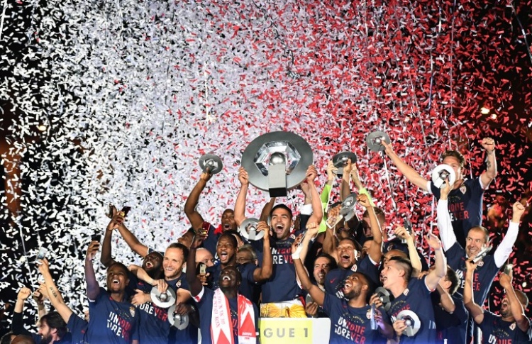 17 އަހަރަށް ފަހު މޮނާކޯ އިން ފްރާންސް ލީގު ކާމިޔާބުކޮށްފި