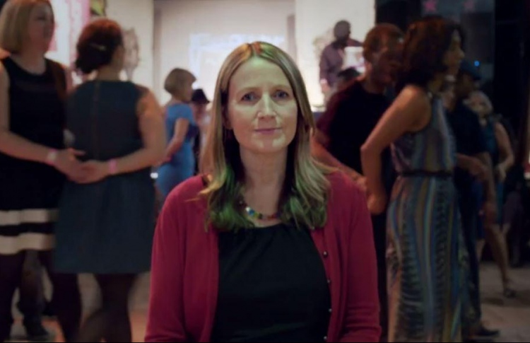 ކެންސަރު ޖެހުމުން ފިރިމީހާ ގާތުން ވަރިވެ މަޖާކުރަނީ