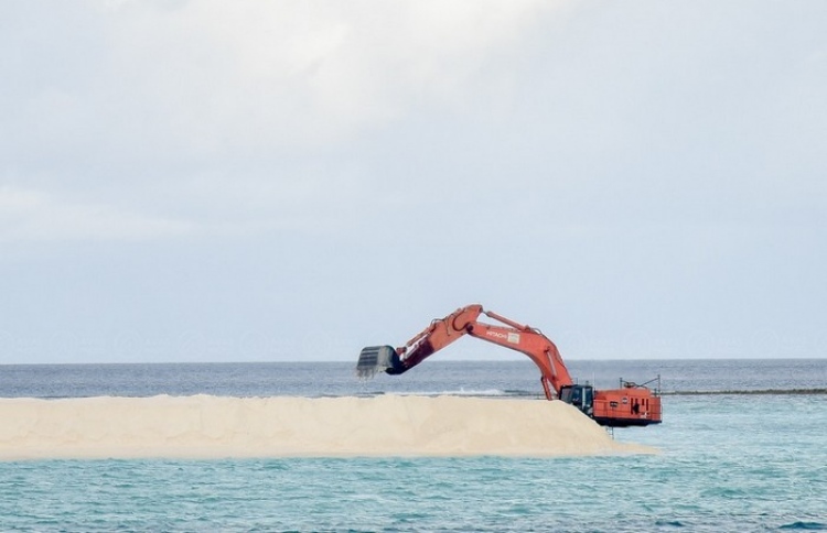 ދިއްފުށި ފަޅުގެ ބިން ކުއްޔަށް ދިނުން މަޑުޖައްސާލައިފި