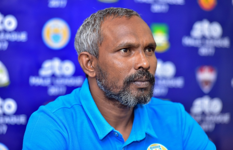 ނިލަންދޫގެ ކޯޗަކީ ފެސްކޯ، މިއަދު ޕްރެކްޓިސް ފަށަނީ