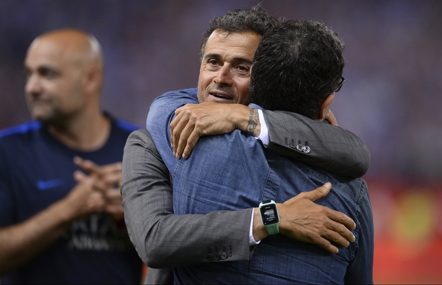 ބާސެލޯނާގެ ކޯޗު އެންރީކޭ ރޭގެ މެޗަށް ފަހު އެ ޓީމު އޮފިޝަލާ ބައްދާލައިގެން.-- ފޮޓޯ: އޭއެފްޕީ