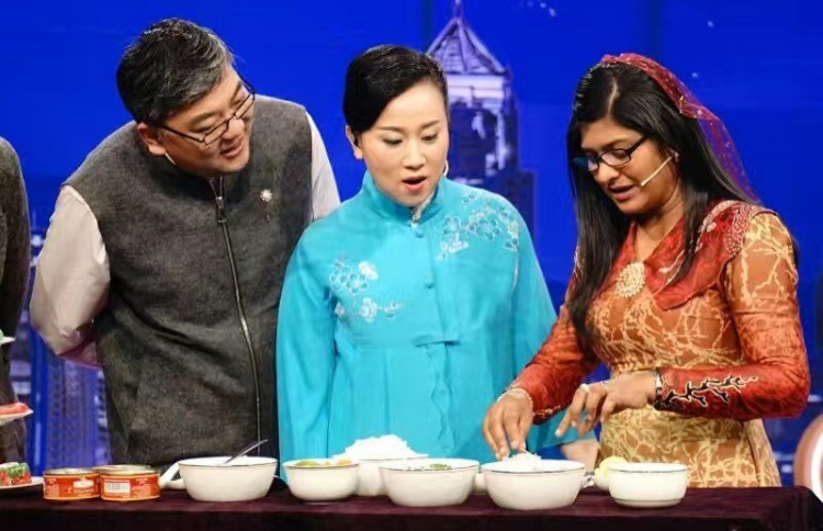 ޖީހާންގެ ދިވެހި ރަހަތަކުން ޗައިނާ ކުޅުދިޔާވެއްޖެ