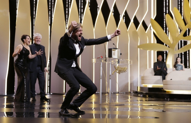 ކާންސްގެ އެންމެ ޝަރަފުވެރި އެވޯޑް "ދަ ސްކުއާ" އަށް