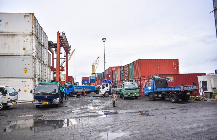 އަންނަ ހޮނިހިރު ދުވަހު ވިޔަފާރި ބަނދަރު ބަންދު