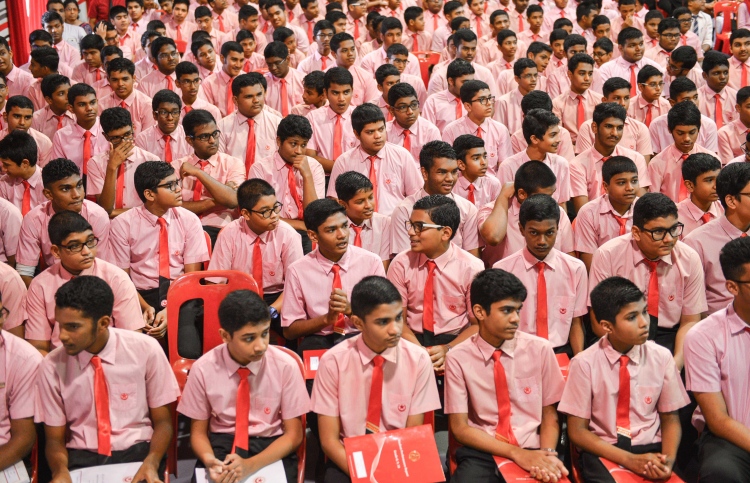 ނިއު ނޯމަލްގައި ކިޔަވައިދިނުން: އެންމެ ބޮޑު ގޮންޖެހުން