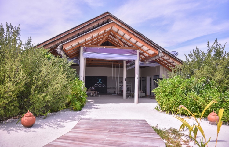 ލާގޯގެ ޑިޒައިންތަކުން ކޮކޫން މޯލްޑިވްސް ފަރިވެފައި