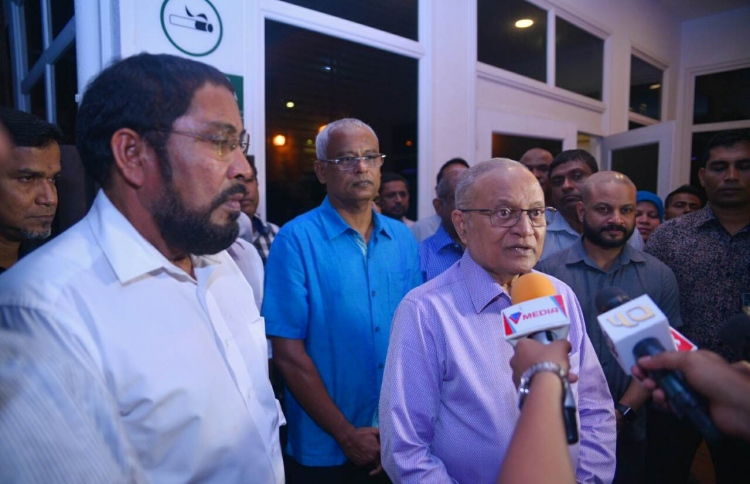 މައުމޫން ވަޑައިގަތުމަކީ ލިބުނު ހިތްވަރެއް: ގާސިމް